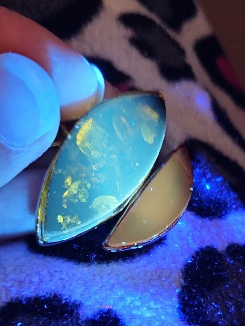 Two Types of Amber in a Silver Edged Double Marquise Pendant with Inclusions - Picture 4 of 4